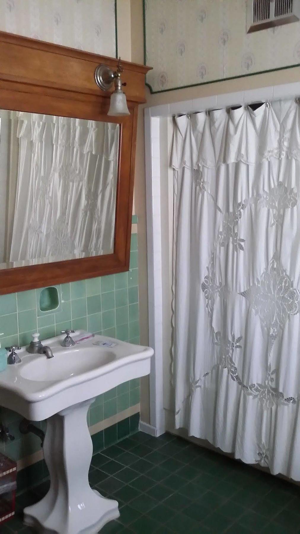 אטלנטיק Chestnut Charm Bed & Breakfast מראה חיצוני תמונה